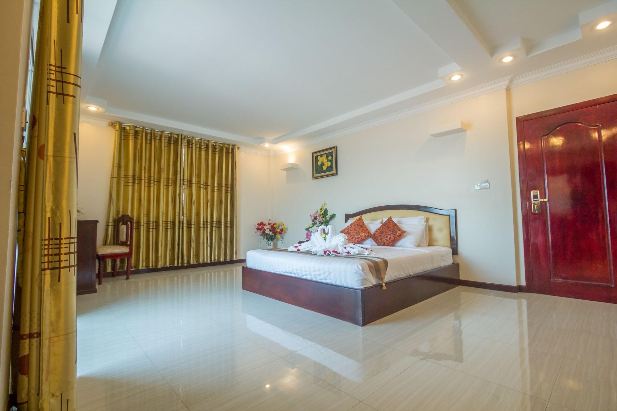 Good Luck Day Hotel & Apartment Phnom Penh Esterno foto
