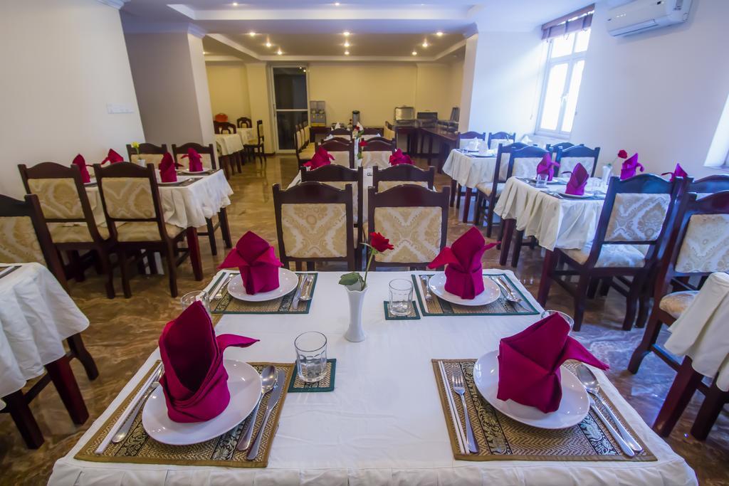 Good Luck Day Hotel & Apartment Phnom Penh Esterno foto