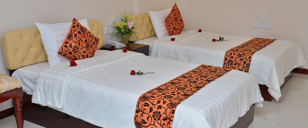 Good Luck Day Hotel & Apartment Phnom Penh Esterno foto