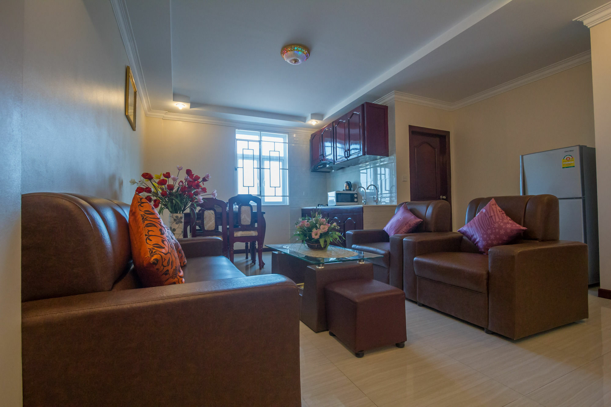 Good Luck Day Hotel & Apartment Phnom Penh Esterno foto