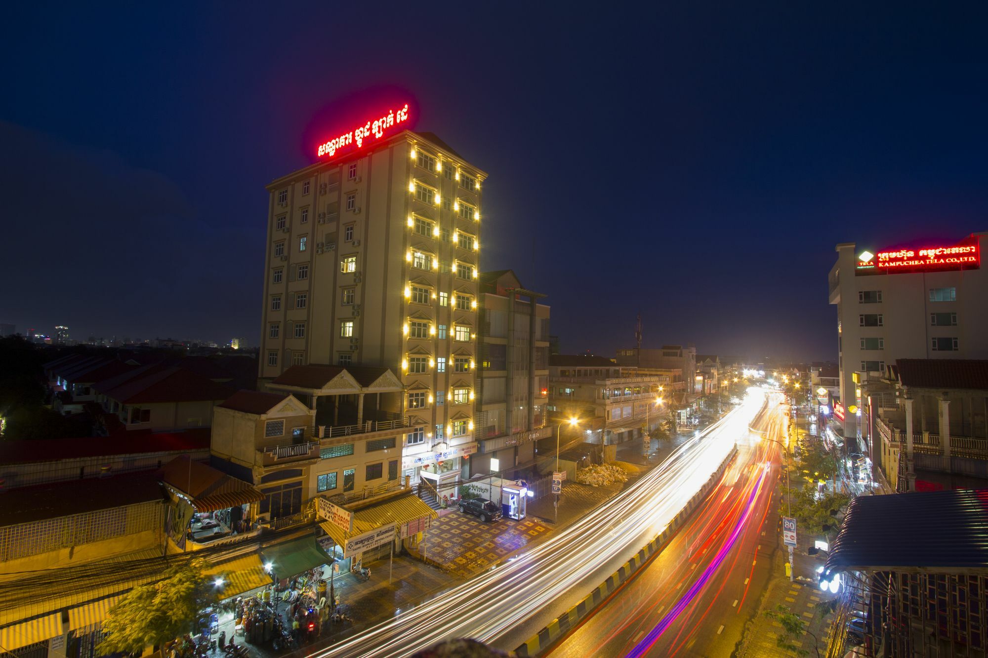 Good Luck Day Hotel & Apartment Phnom Penh Esterno foto